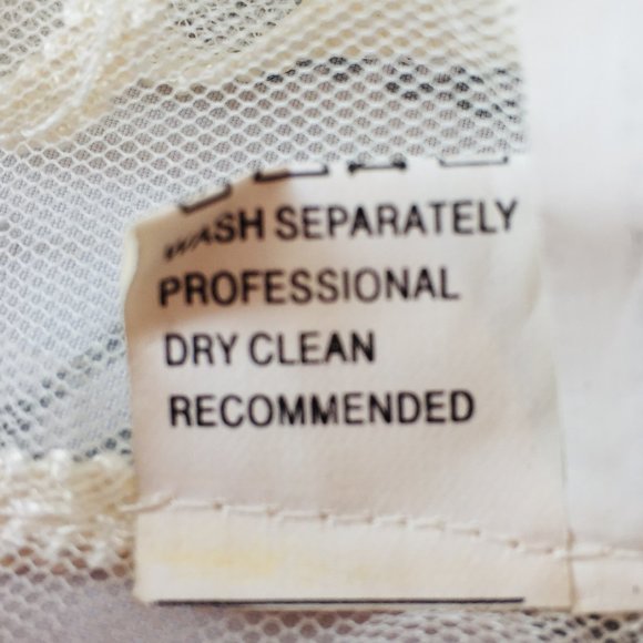 Ladies Lace Beaded Jacket Ivory L/XL Unique Int'l - Picture 13 of 14